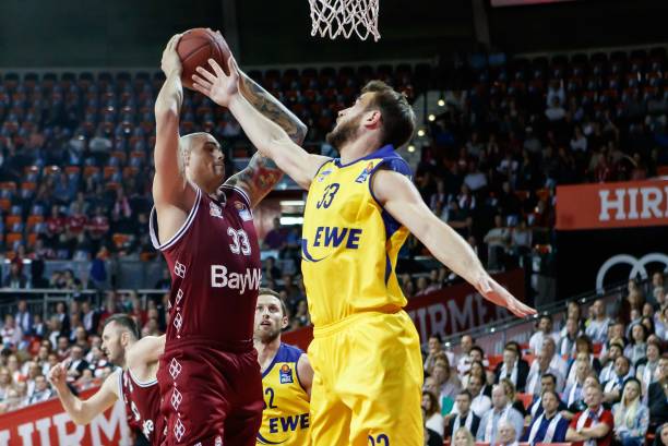 勇士队通过 勇士队通过