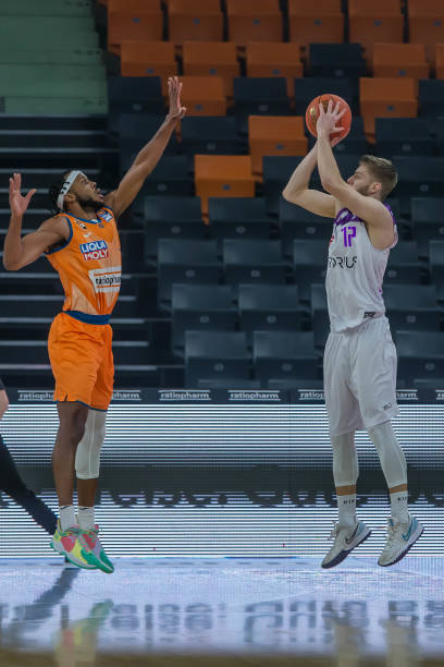 球员也发挥 球员也发挥