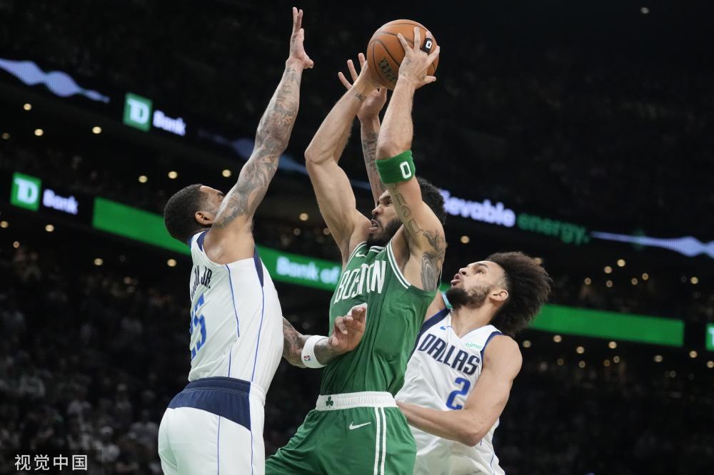 布鲁诺在中 布鲁诺在中